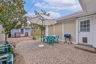 126 Tuna St, Galveston, TX 77550 - Photo 33