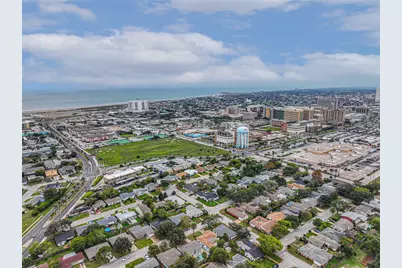 126 Tuna Street, Galveston, TX 77550 - Photo 47