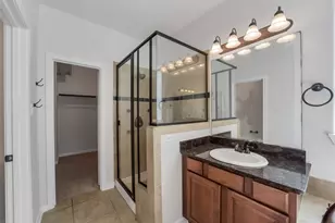 1335 Studer St, Houston, TX 77007 - Photo 23