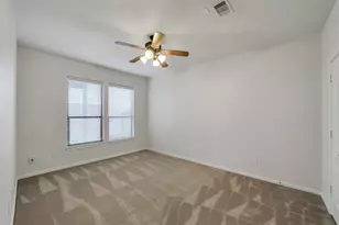 1335 Studer St, Houston, TX 77007 - Photo 27