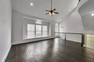 1335 Studer St, Houston, TX 77007 - Photo 9