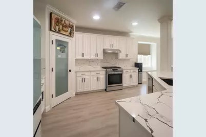 1905 Emerald Breeze Court, Pearland, TX 77089 - Photo 3