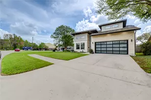 5119 Georgi Ln, Houston, TX 77092 - Photo 3