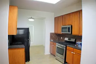 14810 Juniper Dale Ct, Houston, TX 77049 - Photo 9