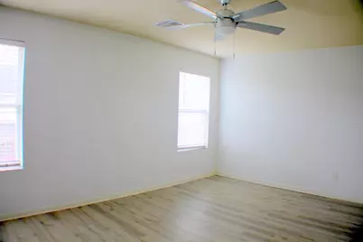 14810 Juniper Dale Court, Houston, TX 77049 - Photo 35