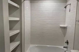 359 Twin Lakes Blvd W, West Columbia, TX 77486 - Photo 21