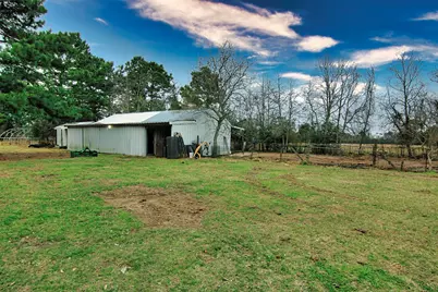 366 County Road 190, Liberty, TX 77575 - Photo 19
