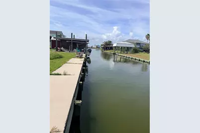 1123 Buddy Kirk Drive, Crystal Beach, TX 77650 - Photo 13