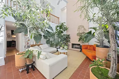 1425 Nantucket Drive #B, Houston, TX 77057 - Photo 15