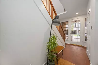 1425 Nantucket Drive #B, Houston, TX 77057 - Photo 5