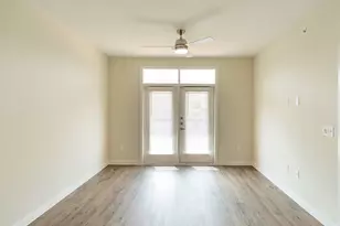 800 N Fm 3083 Rd W, Conroe, TX 77303 - Photo 5