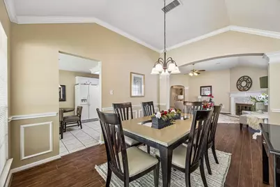 306 Roans Prarie Lane, Richmond, TX 77469 - Photo 9