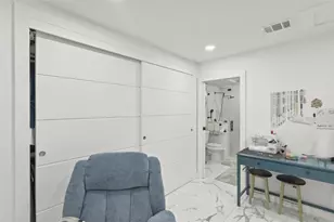 9003 Tami Renee Ln, Houston, TX 77040 - Photo 45