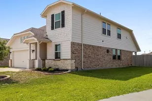 14743 Sweetwater Dr, Baytown, TX 77523 - Photo 3