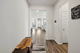 14743 Sweetwater Dr, Baytown, TX 77523 - Photo 5