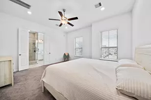 11008 Mikula Dr, Houston, TX 77043 - Photo 21