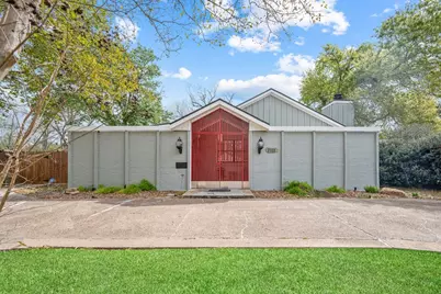 2111 N Galveston Avenue, Pearland, TX 77581 - Photo 1