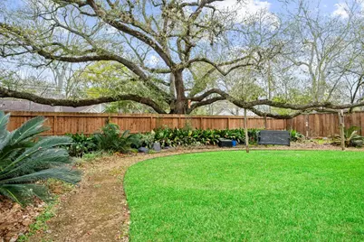 2111 N Galveston Avenue, Pearland, TX 77581 - Photo 45