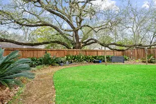 2111 N Galveston Ave, Pearland, TX 77581 - Photo 45