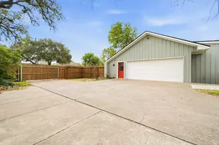 2111 N Galveston Ave, Pearland, TX 77581 - Photo 49