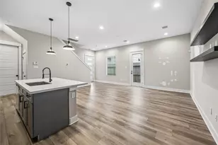 1209 W Tidwell Rd, Houston, TX 77091 - Photo 11