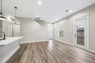 1209 W Tidwell Rd, Houston, TX 77091 - Photo 3