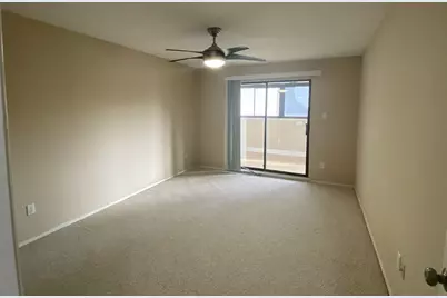 12625 Memorial Drive #131, Houston, TX 77024 - Photo 11