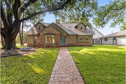 10738 Cedar Creek Drive, Houston, TX 77042 - Photo 1