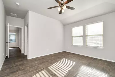 9847 Laurel Lake Lane, Conroe, TX 77384 - Photo 17