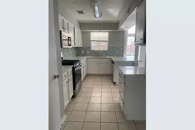 3443 Nutwood Lane, Spring, TX 77389 - Photo 5
