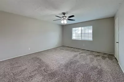 2102 Turtle Creek Drive, Missouri City, TX 77459 - Photo 7