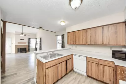 12232 Coppertree Lane #122, Houston, TX 77035 - Photo 11