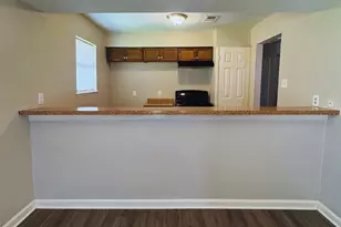 9325 Kentshire Dr, Houston, TX 77078 - Photo 11