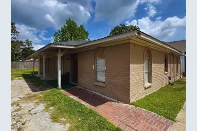 9325 Kentshire Dr, Houston, TX 77078 - Photo 1