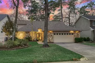 9 Huntsmans Horn Cir, The Woodlands, TX 77380 - Photo 1