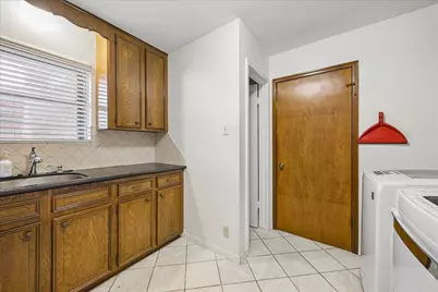 9803 Rocktree Drive, Houston, TX 77040 - Photo 13