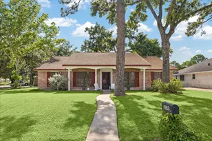 9803 Rocktree Dr, Houston, TX 77040 - Photo 1