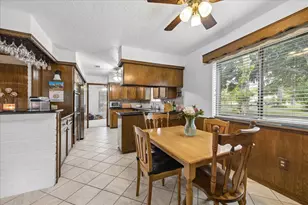 9803 Rocktree Dr, Houston, TX 77040 - Photo 3