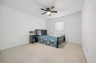 9803 Rocktree Dr, Houston, TX 77040 - Photo 5
