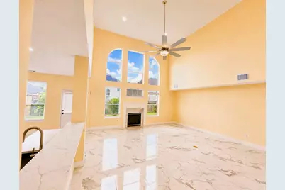 8119 Moss Stone Drive, Sugar Land, TX 77479 - Photo 13