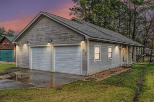 50 Hunters Creek Dr, Huntsville, TX 77340 - Photo 3