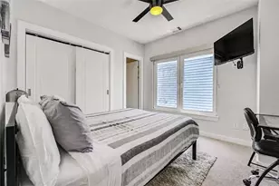 1146 W 17th St, Houston, TX 77008 - Photo 25