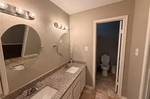 3227 Glade Springs Dr, Houston, TX 77339 - Photo 29