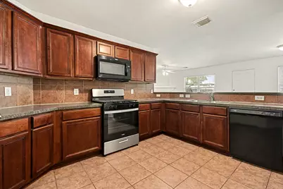 631 Gateship Drive, Houston, TX 77073 - Photo 9