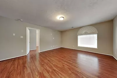 10 Prairie Oak Drive, Conroe, TX 77385 - Photo 3