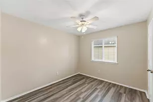 11015 Shumard Oak Ct, Houston, TX 77065 - Photo 19
