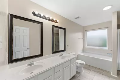 11015 Shumard Oak Court, Houston, TX 77065 - Photo 13