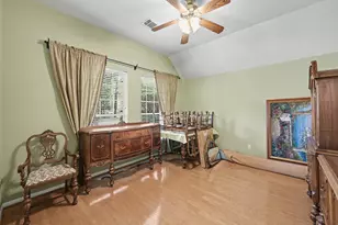 26 N Brooksedge Cir, The Woodlands, TX 77382 - Photo 9