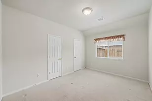 26 N Brooksedge Cir, The Woodlands, TX 77382 - Photo 33