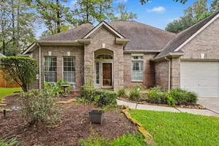 26 N Brooksedge Cir, The Woodlands, TX 77382 - Photo 3